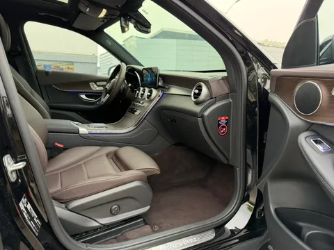 Mercedes-Benz Mercedes-Benz GLC