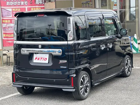 Suzuki Spacia Custom