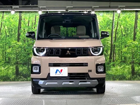 Mitsubishi Delica Mini