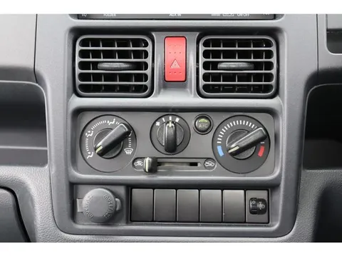 Nissan Clipper Truck