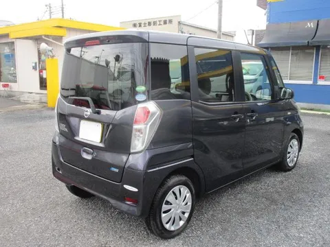 Nissan Dayz Roox