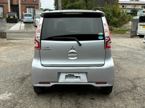 Mitsubishi eK Custom