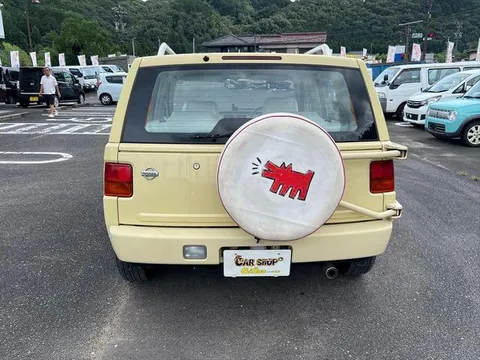 Nissan Rasheen