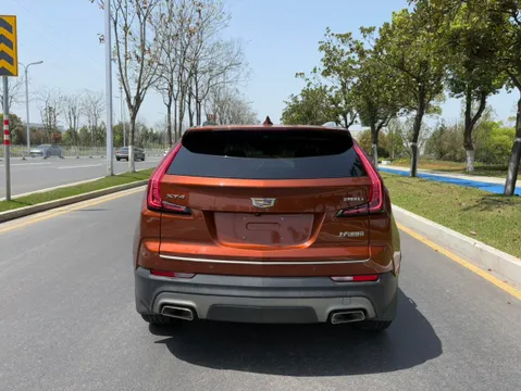 Cadillac XT4