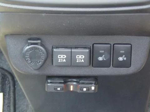 Daihatsu Mira Tocot