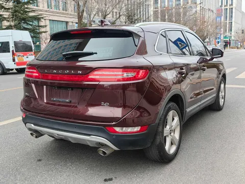 Lincoln MKC