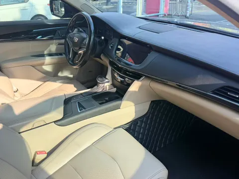 Cadillac CT6
