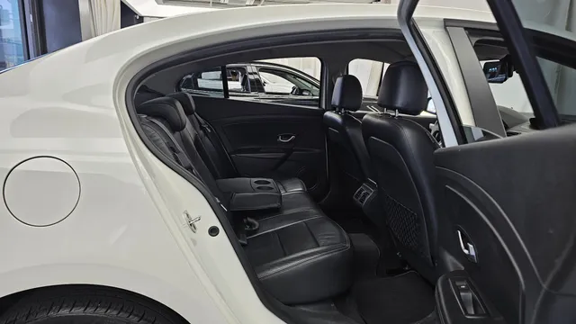 Renault SM3