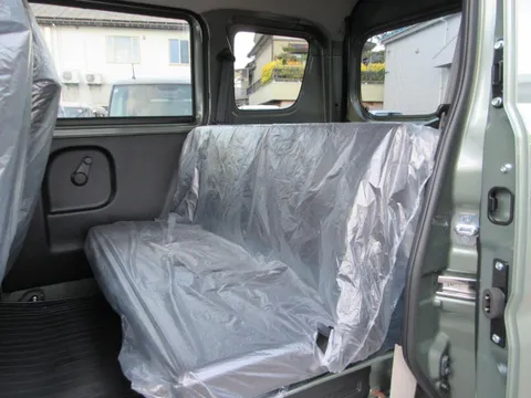 Nissan Clipper Van
