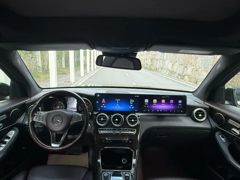 Mercedes-Benz Mercedes-Benz GLC