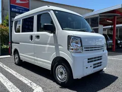 Mitsubishi Minicab Van