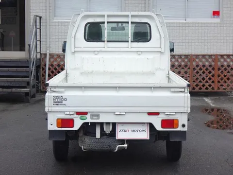 Nissan Clipper Truck