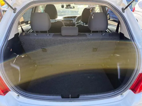 Toyota Yaris (Vitz)