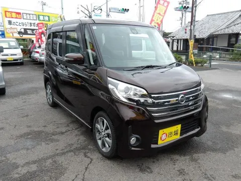Nissan Dayz Roox