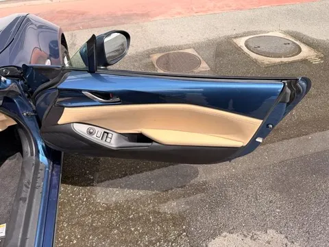 Mazda MX-5 (Roadster)
