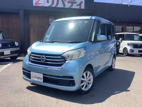 Nissan Dayz Roox