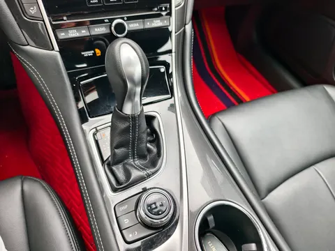 Infiniti Q50L