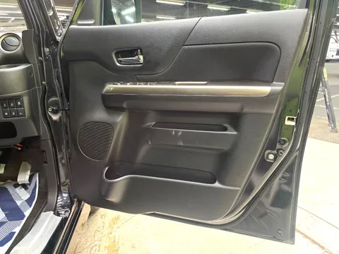 Suzuki Spacia Custom Z