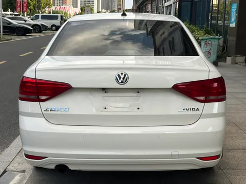 Volkswagen Lavida
