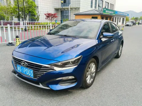 Hyundai Festa