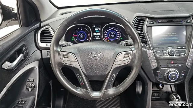 Hyundai Grand Santa Fe (Maxcruz)