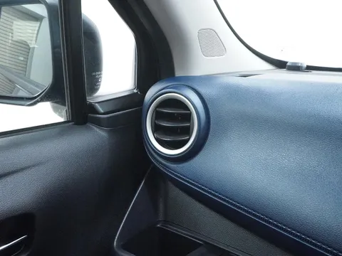 Mitsubishi eK X