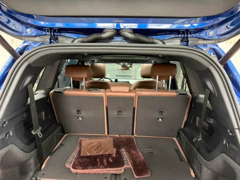 Mercedes-Benz Mercedes-Benz GLB