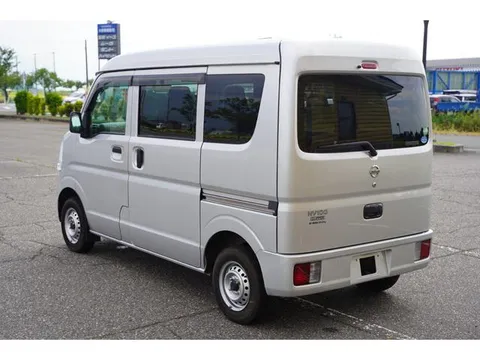 Nissan Clipper