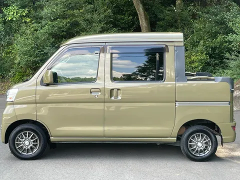 Daihatsu Hijet Cargo