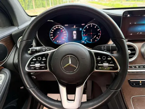 Mercedes-Benz Mercedes-Benz GLC