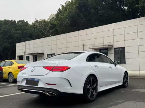 Mercedes-Benz CLS-Class