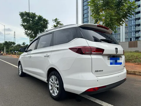 Baojun 360