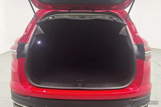Geely Coolray (Binyue)