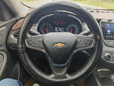 Chevrolet Malibu XL