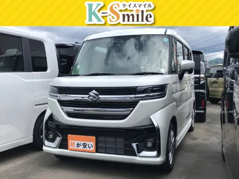 Suzuki Spacia Custom