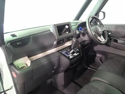 Mitsubishi Delica Mini