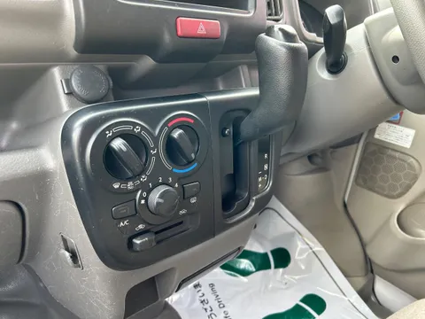 Nissan Clipper