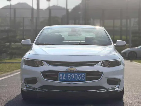 Chevrolet Malibu XL
