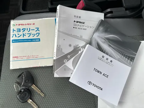 Toyota TownAce Van