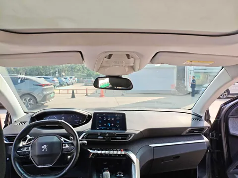 Peugeot 4008