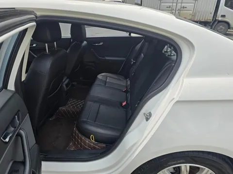 Qoros 3