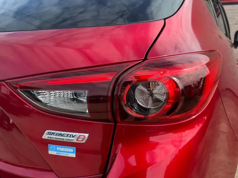 Mazda Axela Sport