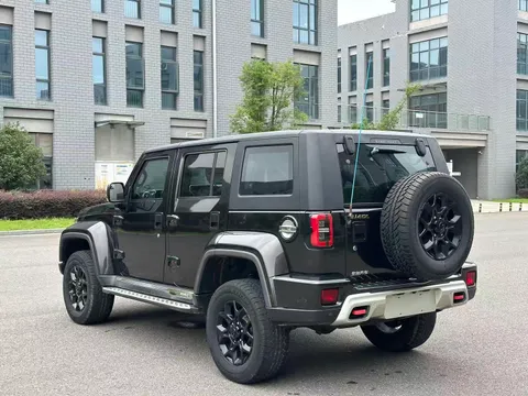BAIC BJ40