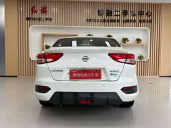 Nissan Bluebird