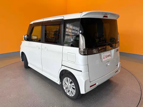 Suzuki Spacia Custom Z