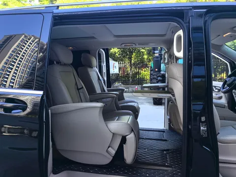 Mercedes-Benz V-Class