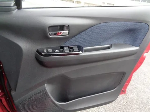 Mitsubishi eK X