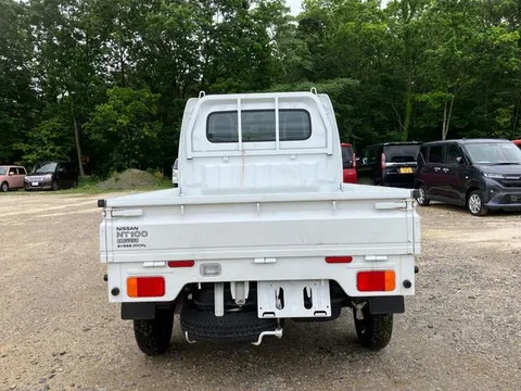Nissan Clipper Truck