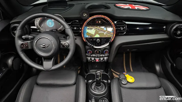 MINI Cooper Convertible