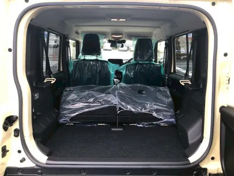 Suzuki Jimny Nomade